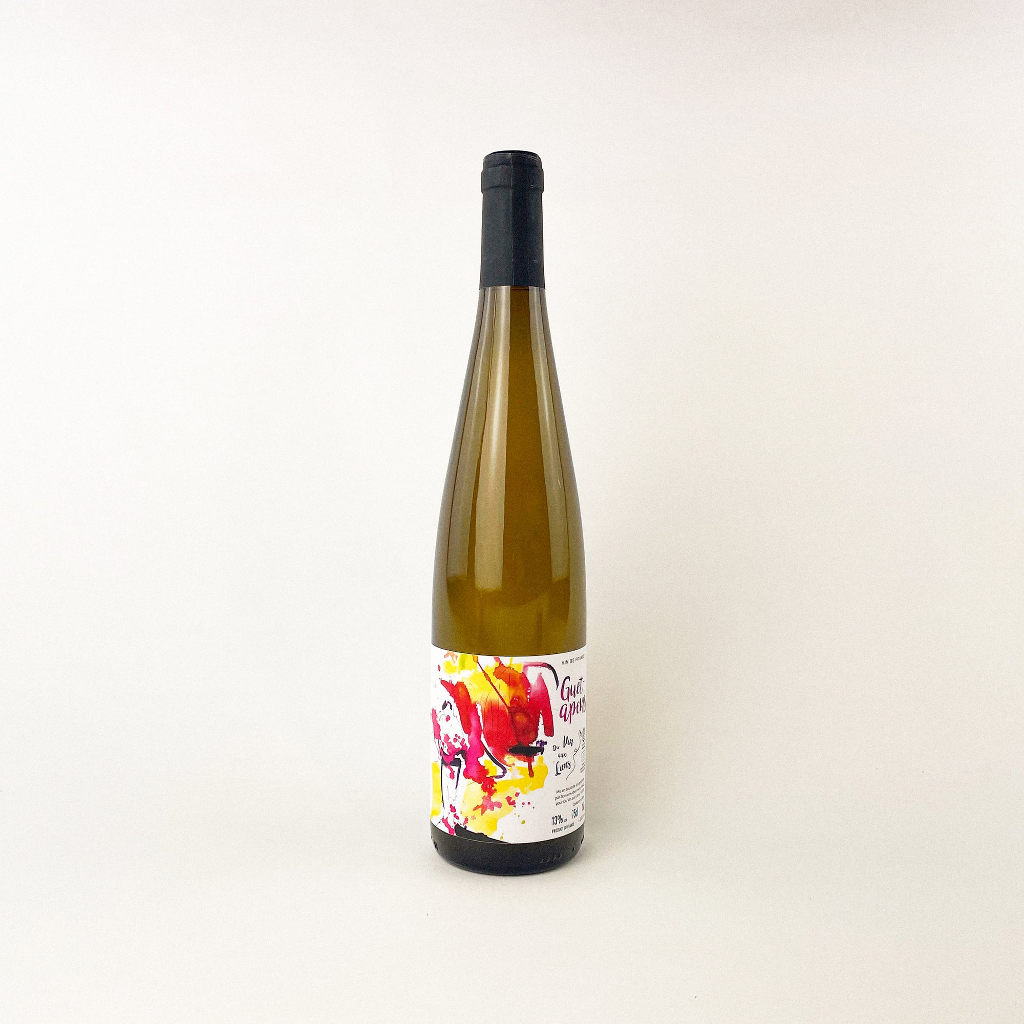 A Bottle Of Natural White Wine Guet Apens By Du Vin Aux Liens