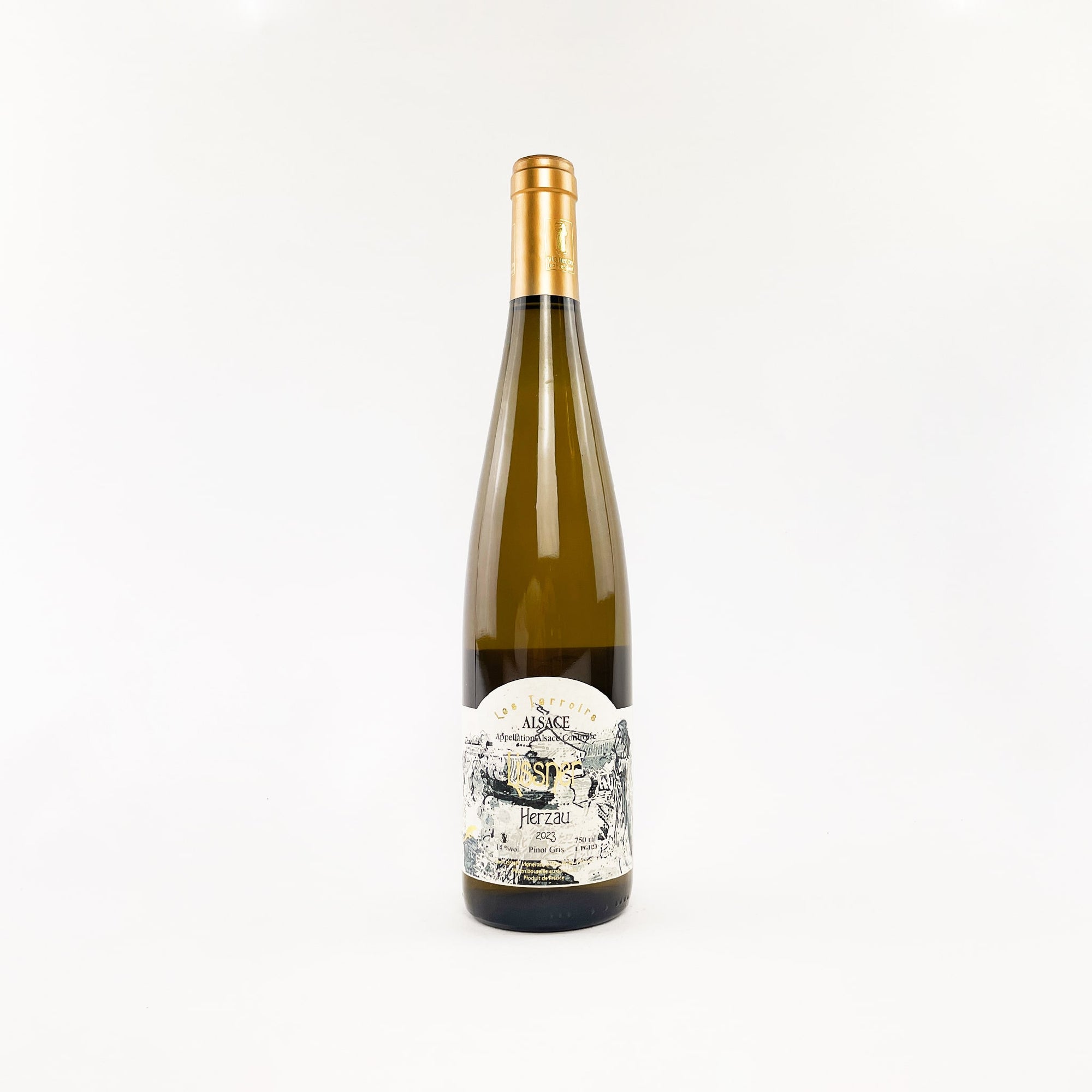 A bottle of natural wine Lissner Pinot Blanc Horn Front View