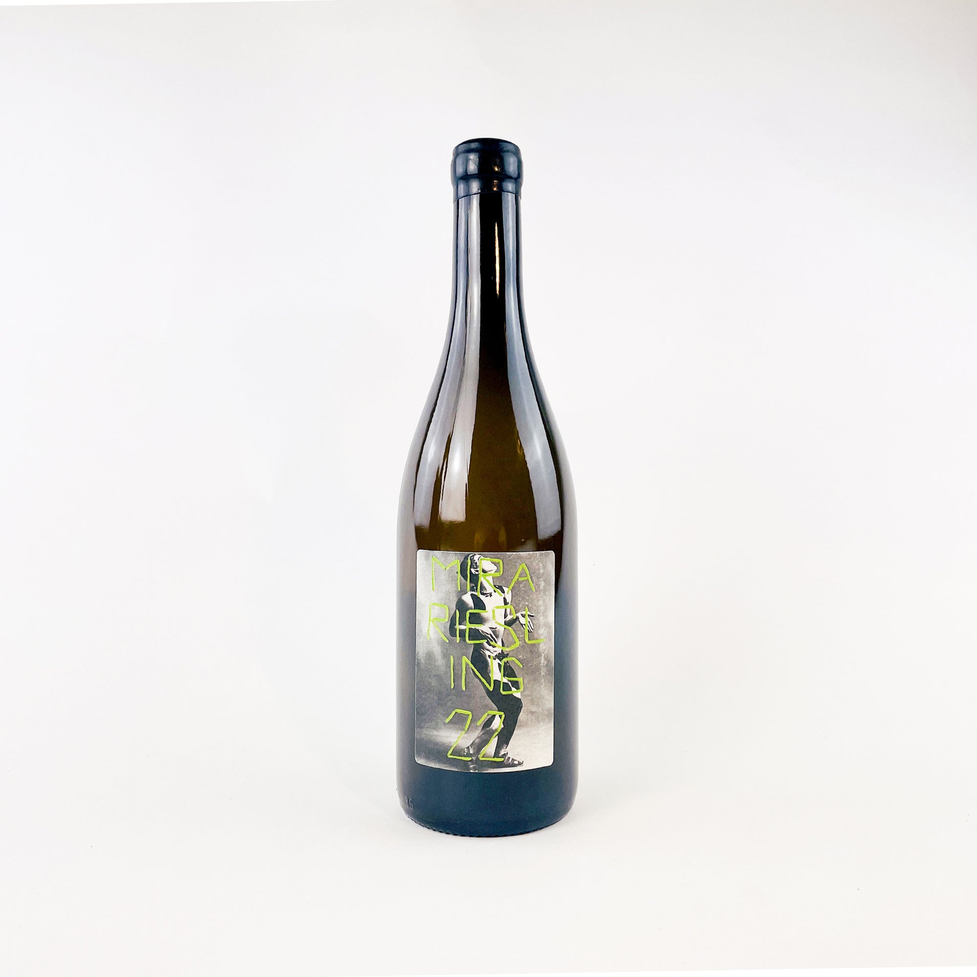 MIRA Nestarec Riesling Natural White Wine Naturwein Weißwein bottle front view
